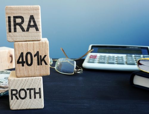 What’s the Difference Between IRAs and 401(k)s?